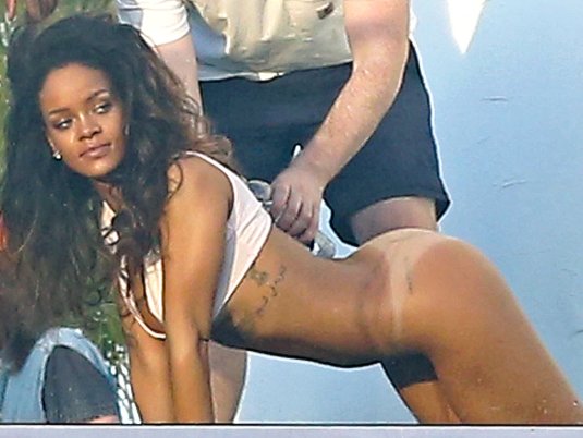 Rihanna ass