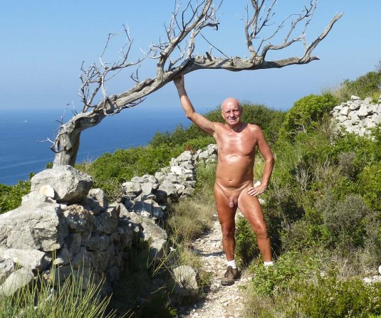 Azov nudism