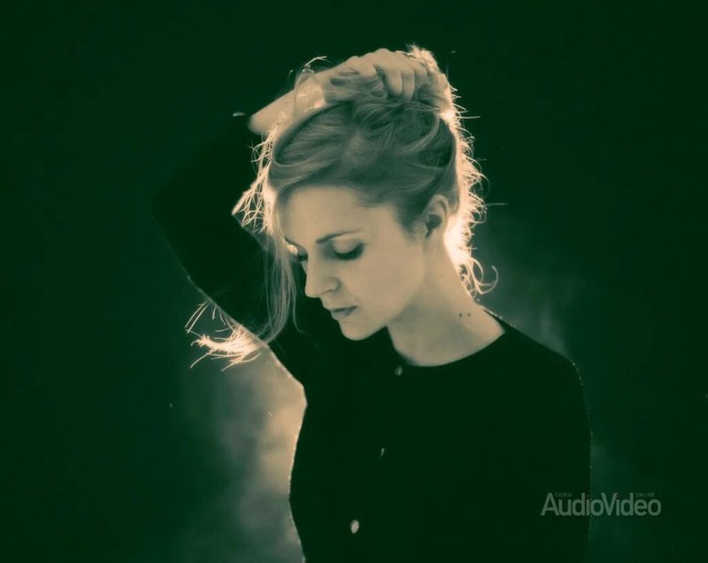 Pic: Agnes Obel Myopia