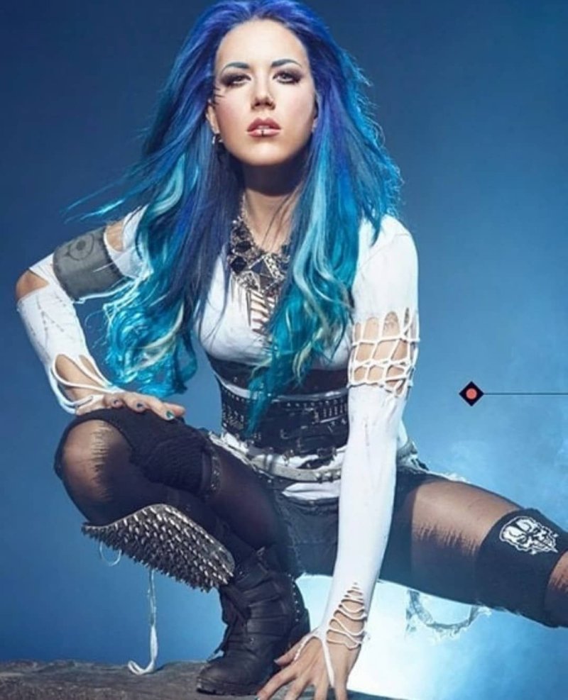 Pic: Alissa White-Gluz