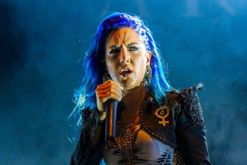 Pic: Alissa White-Gluz