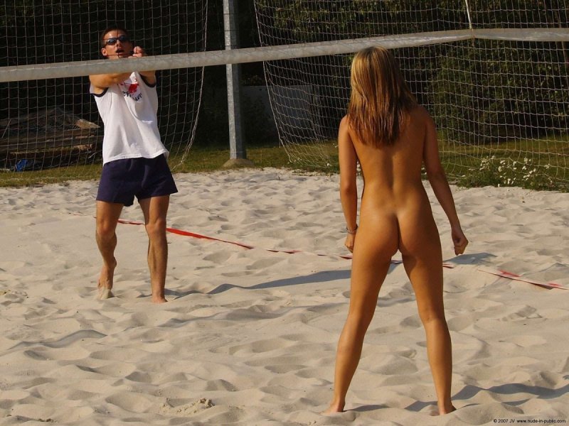 Pic: Beach volleyball porn