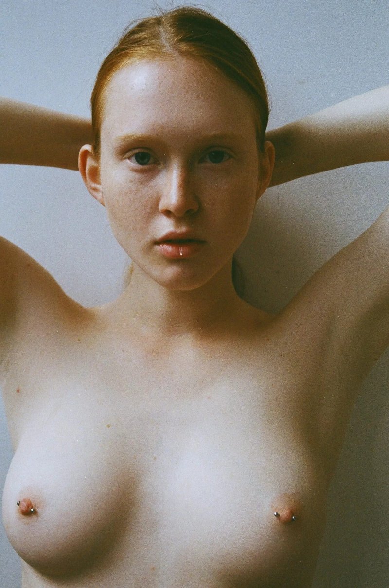 Pic: Arina Bikbulatova model nude