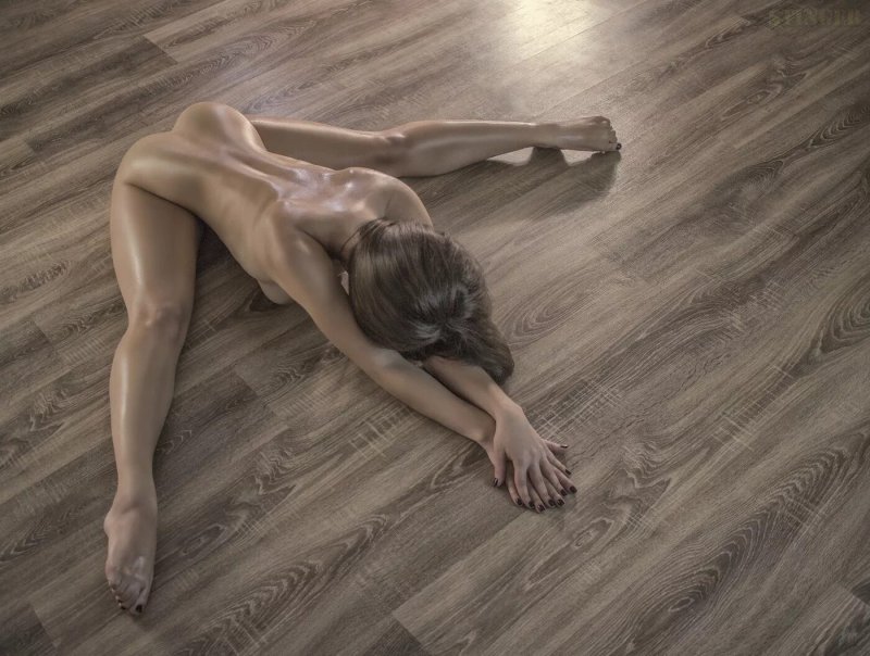 Pic: Anastasia Zavistovskaya ballerina nude