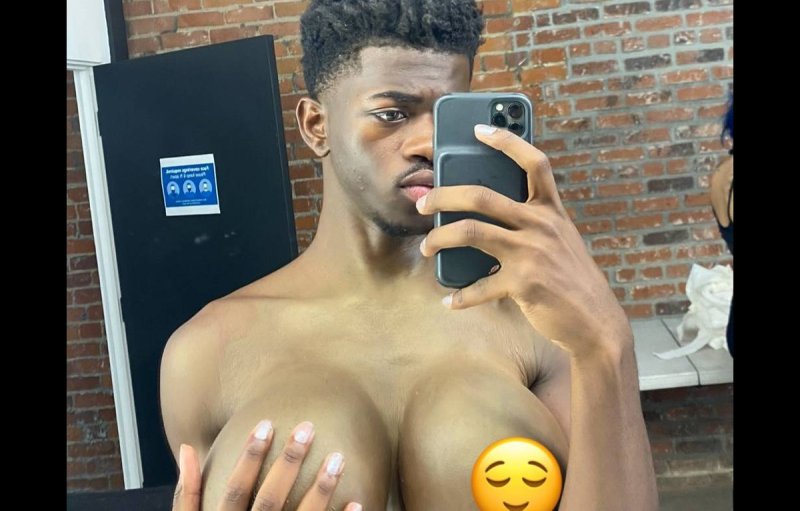 Lil nas breast