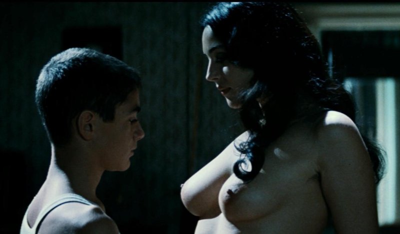 Monica Bellucci Malena Erotic scenes