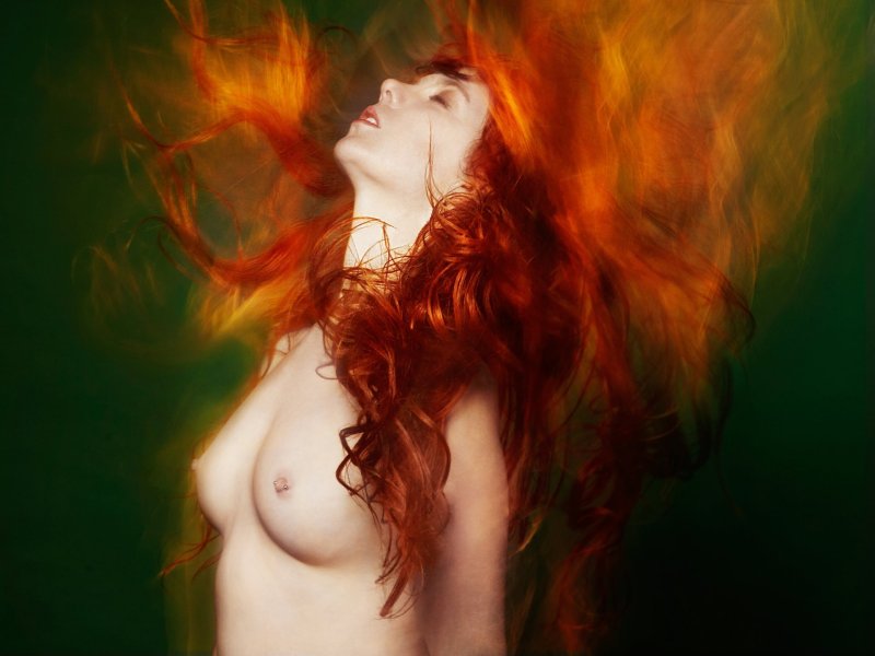 Pic: Red -haired girls nude