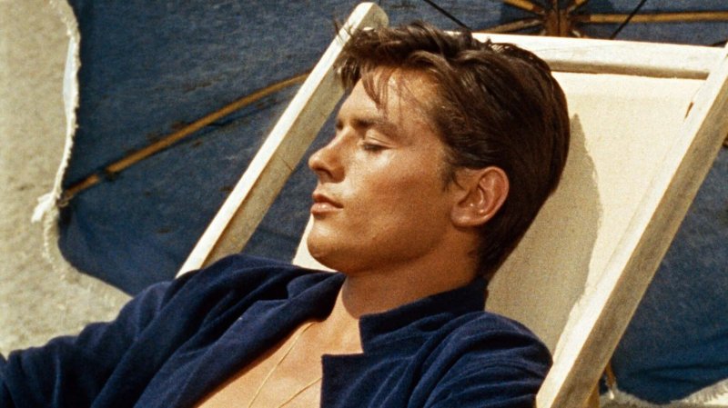 Pic: Alain Delon on the bright sun