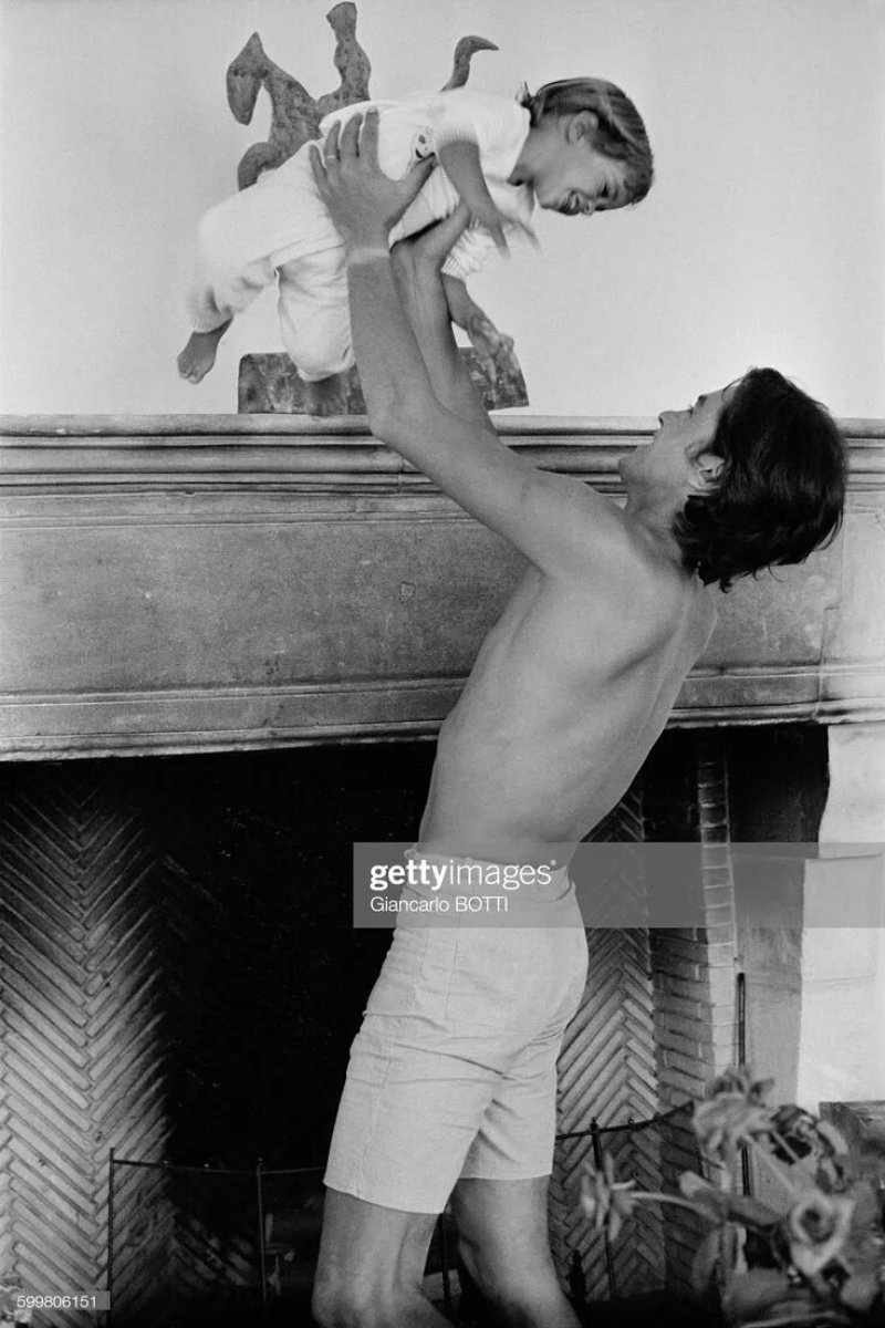 Pic: Alain Delon and his son Anthony