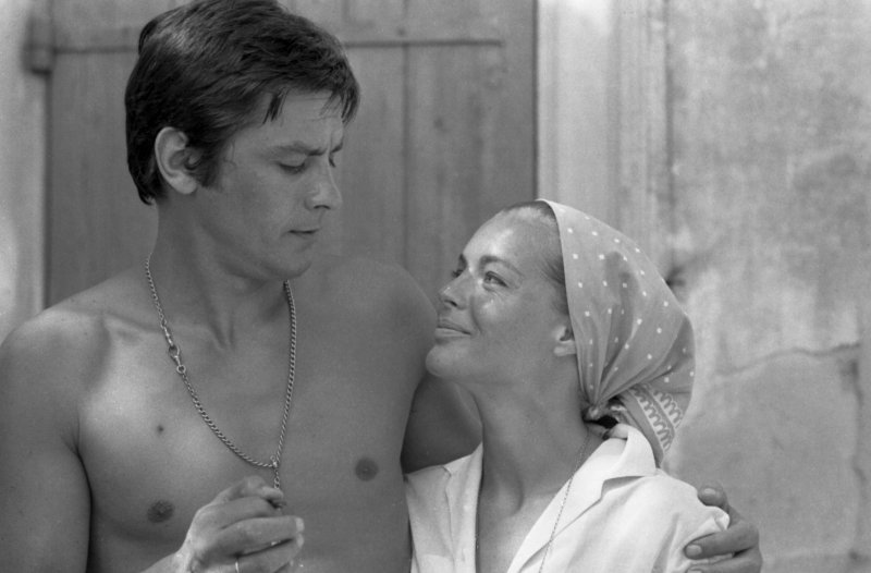 Pic: Romy Schneider and Alain Delon Basin