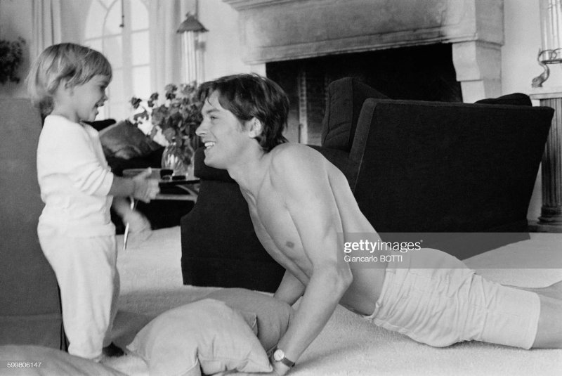 Pic: Alain Delon and his son Anthony