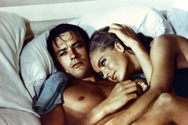 Pic: Romy Schneider and Alain Delon Basin