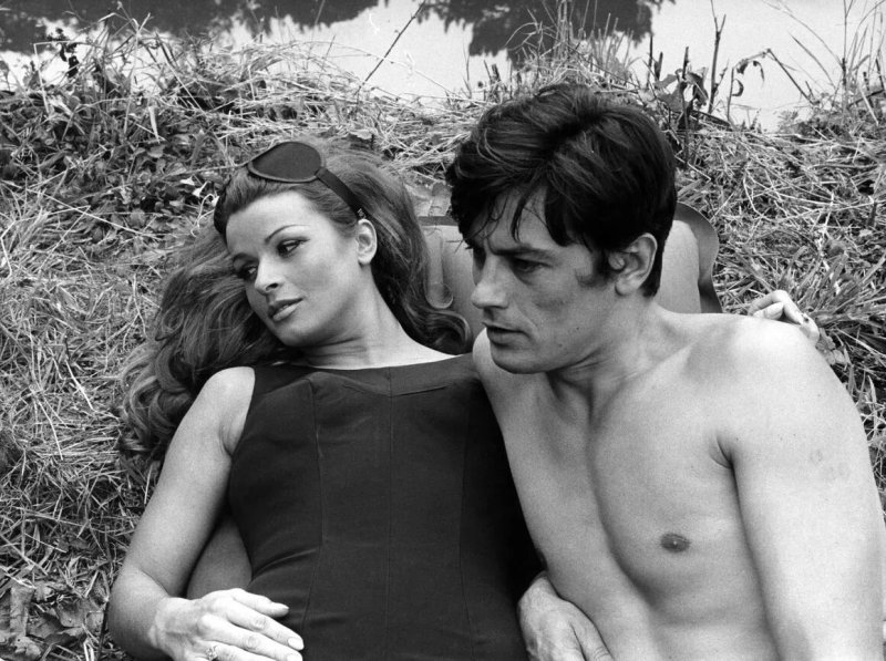 Pic: Alain Delon and Natalie Barteli