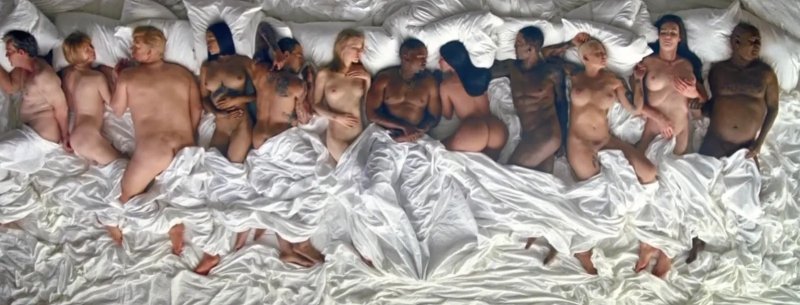 Pic: Kanye West Famous