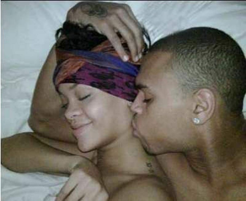 Pic: Rihanna Chris Brown