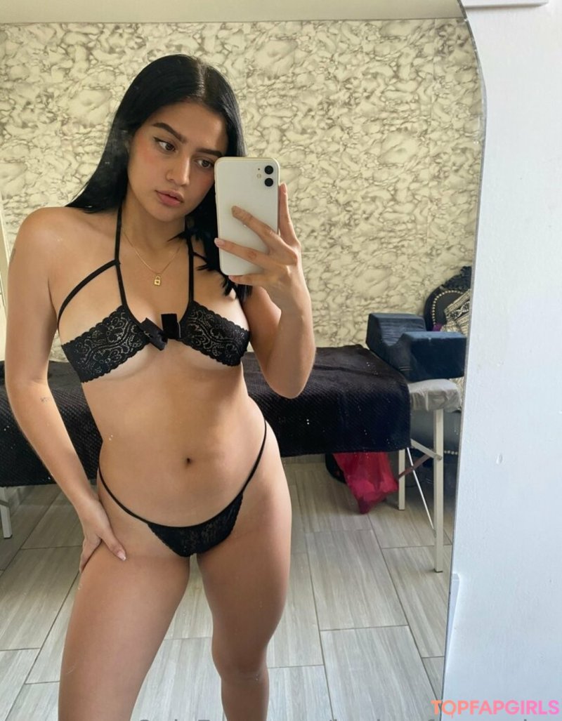 Karina Fernandez