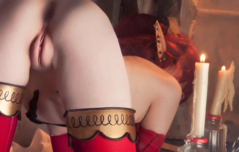 Cosplay boobs and pussy