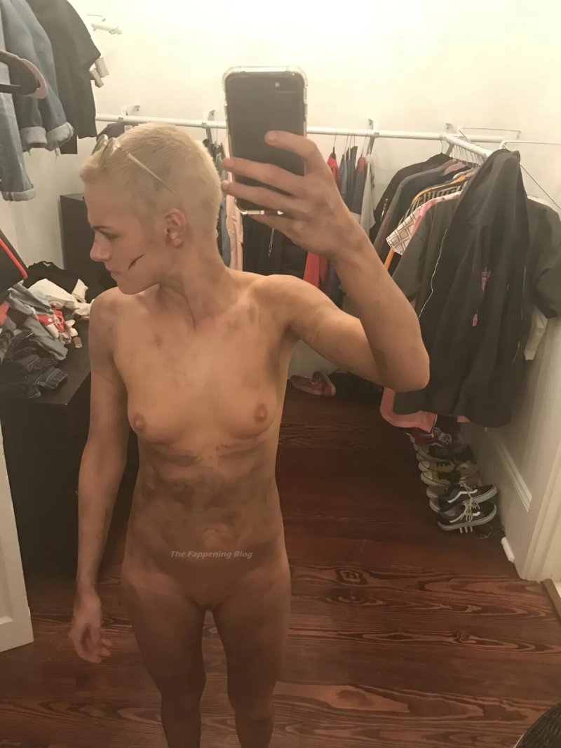 Naked without censorship