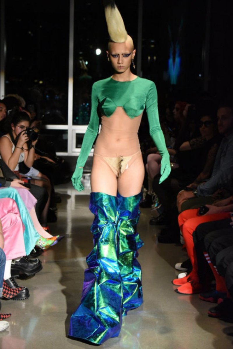 Naked Fashion Charlie Le Mind