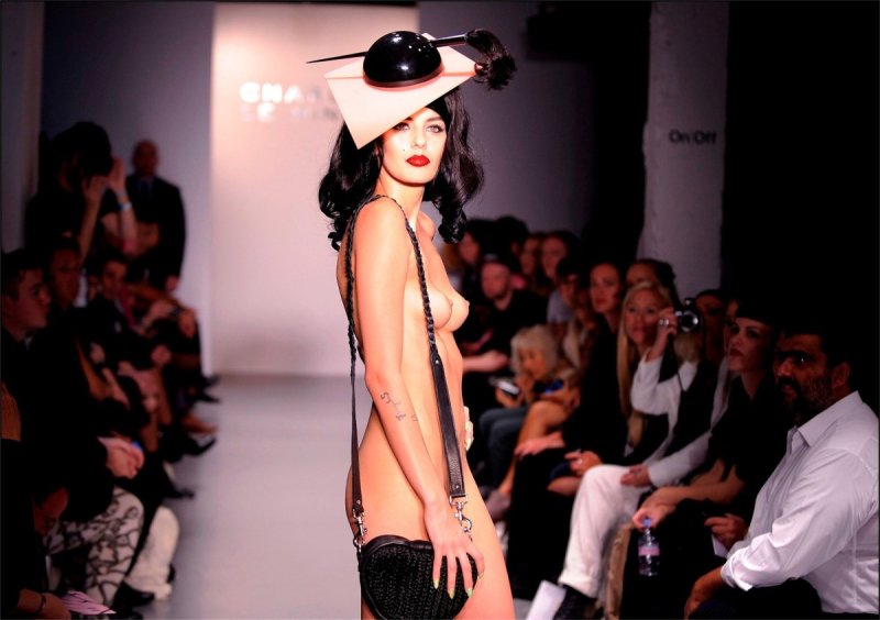 Naked Fashion Charlie Le Mind