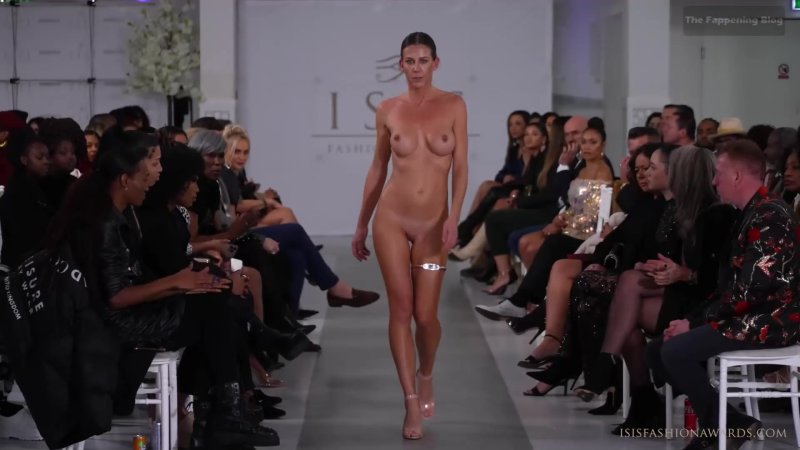 Naked Fashion Charlie Le Mind