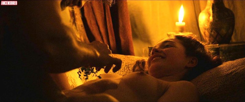 Arya Stark bed scene with Gendrie