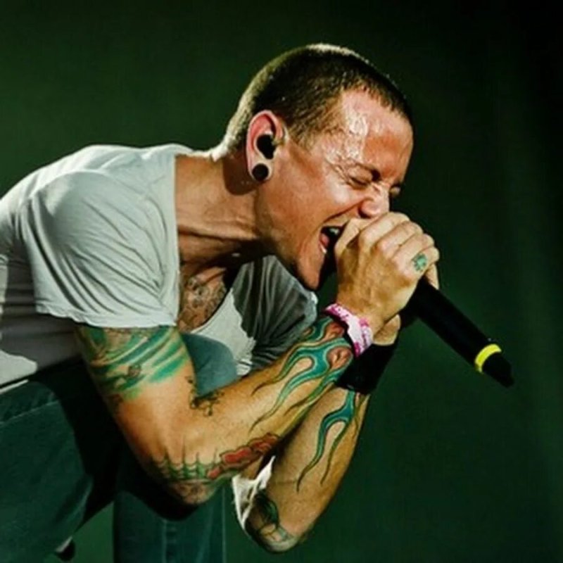 Chester Bennington