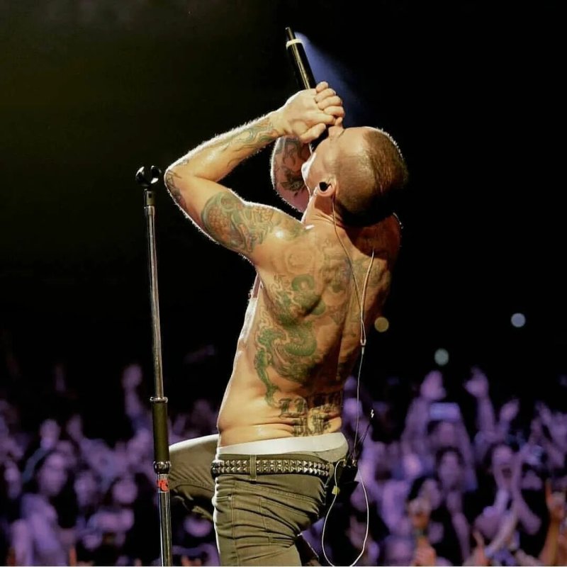 Chester Bennington