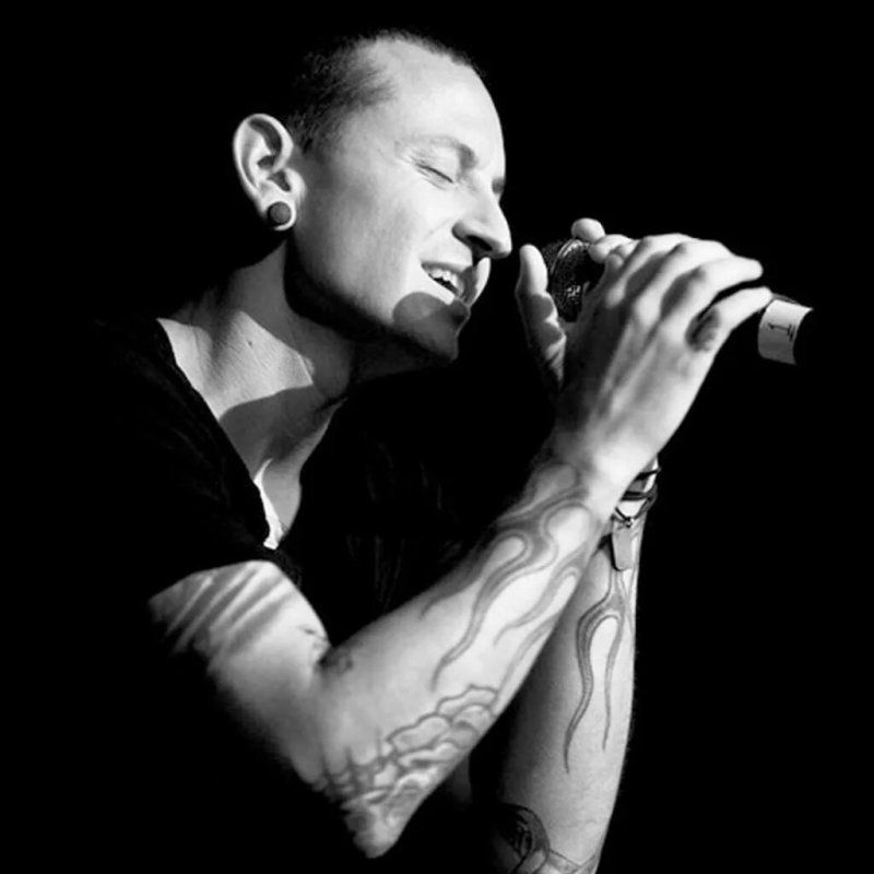 Chester Bennington