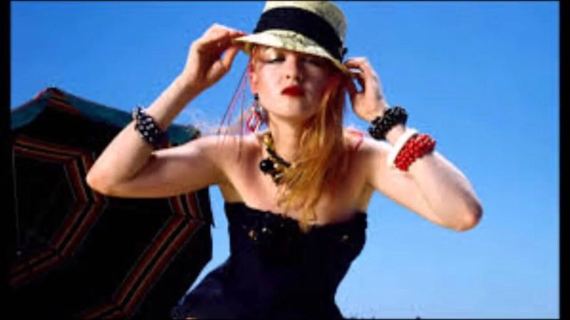 Cindy Lopee