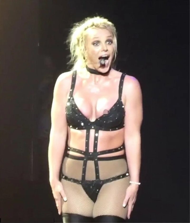 Britney Spears breasts