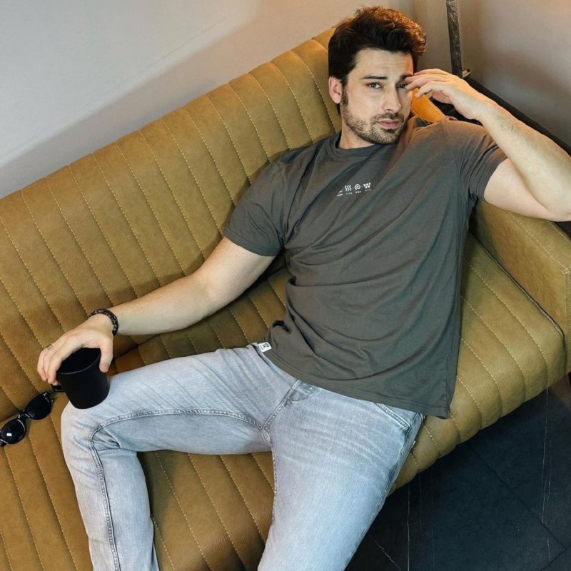 Alp Navruz