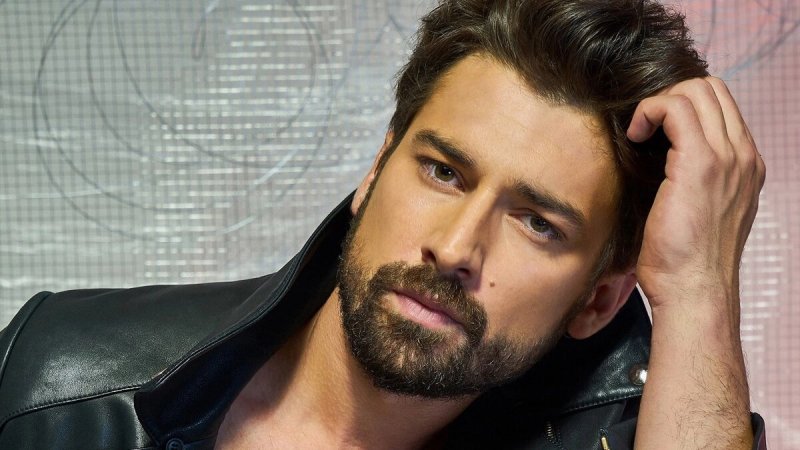 Alp Navruz