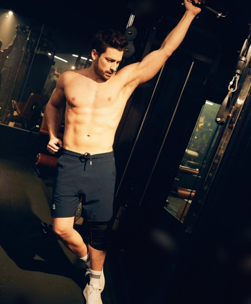 Alp Navruz Actors of Turkey