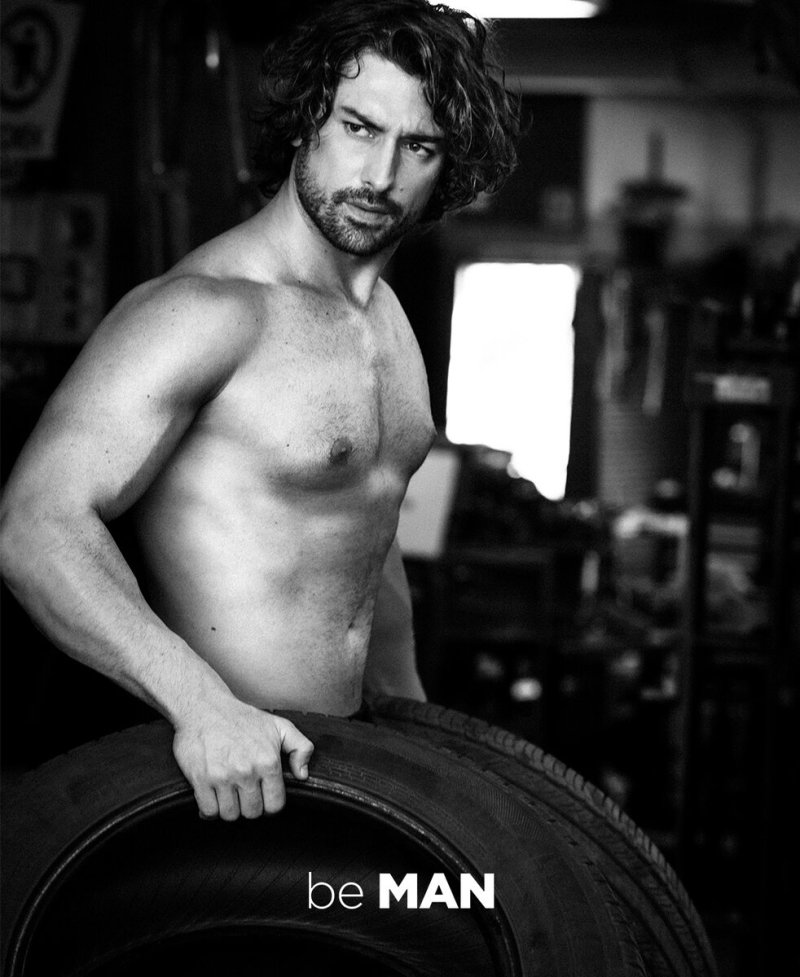 Alp Navruz actor