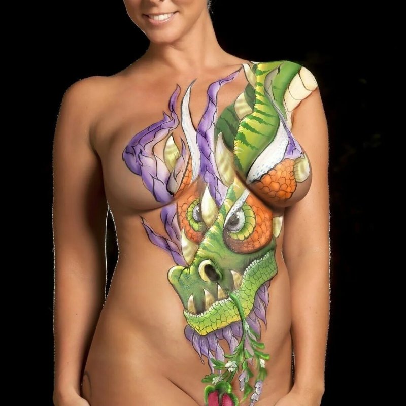 Bodiart on a naked body