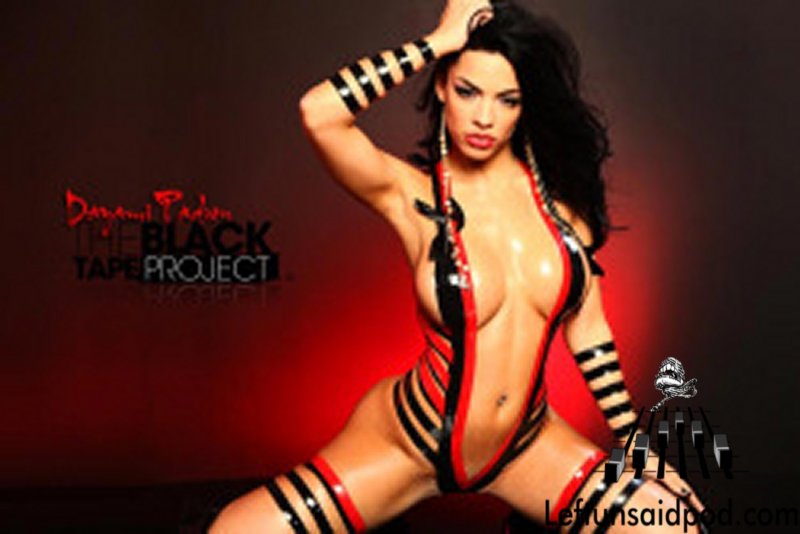 Model Black Teip Progzect