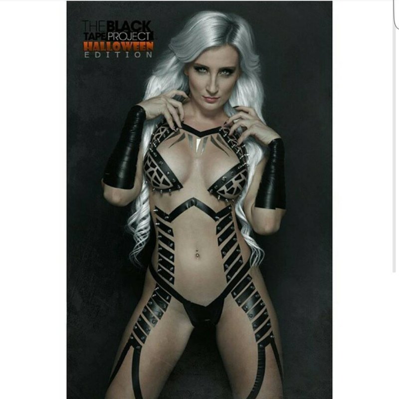 Model Black Teip Progzect