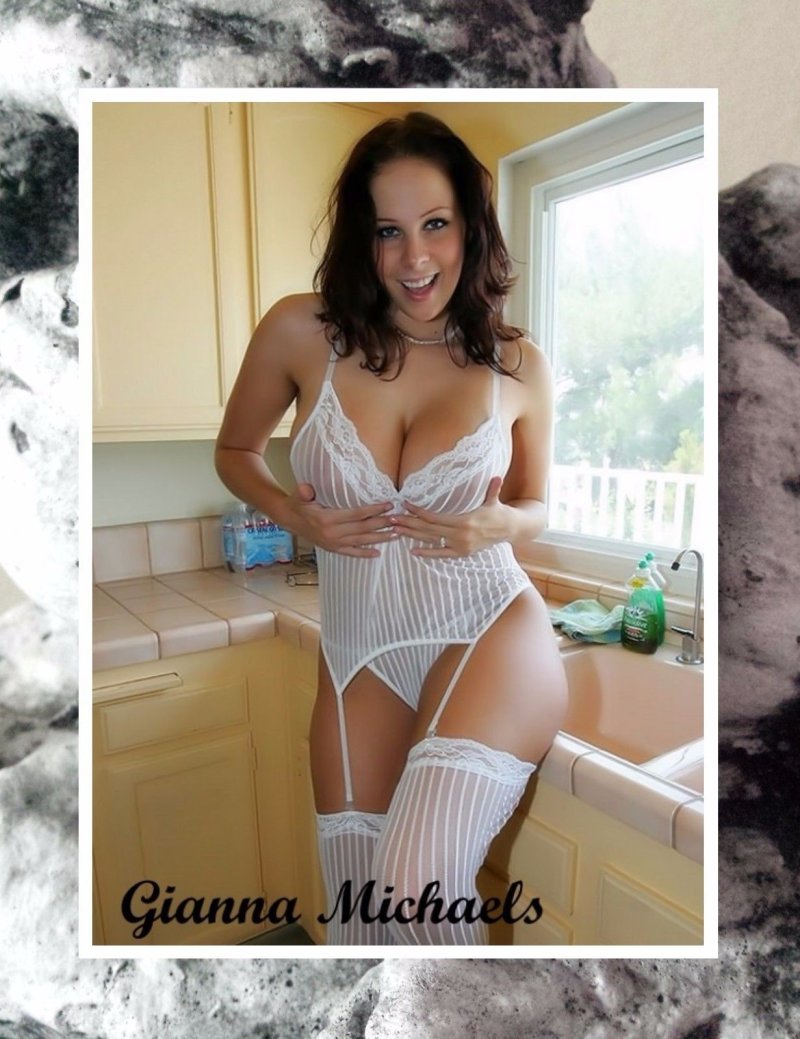 Milf in linen