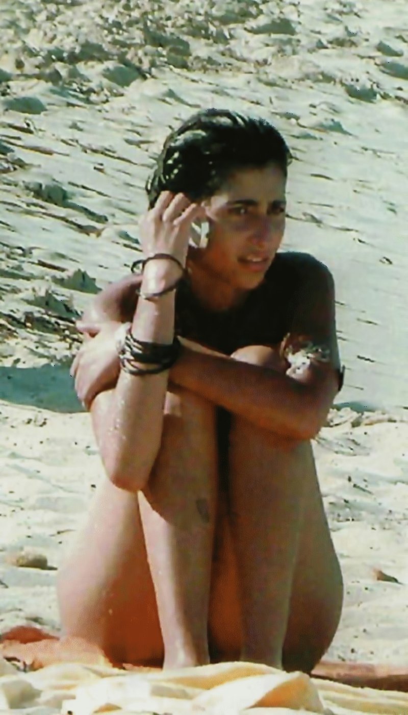 Chilean girls on the beach