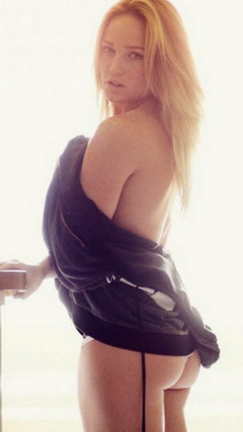 Katie Lottz is hot