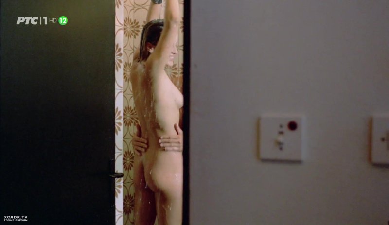 Cecil Breshia naked