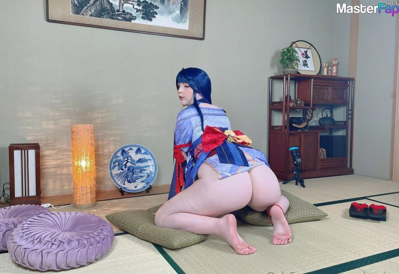 Hinata Hyuuga cosplay