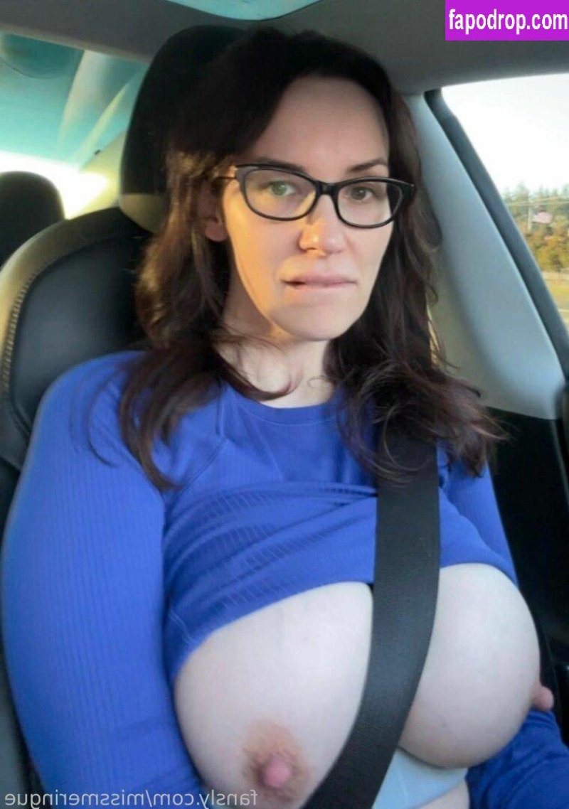 Boobs