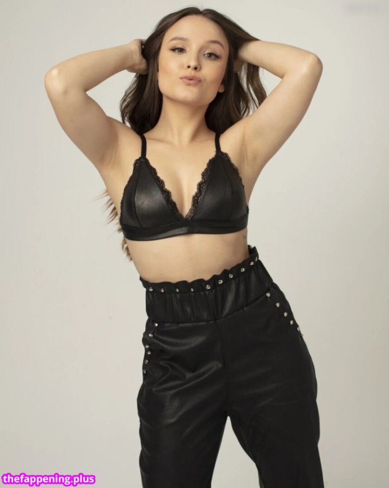Larissa Manoela