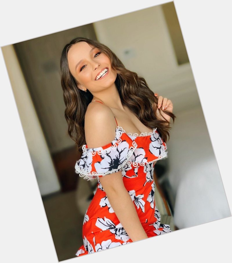 Larissa Manoela