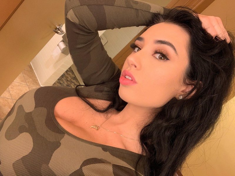 Paris Dylan