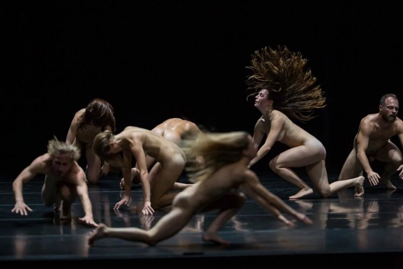 Naked Theater