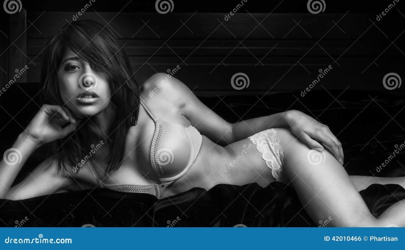 Beautiful erotic girls