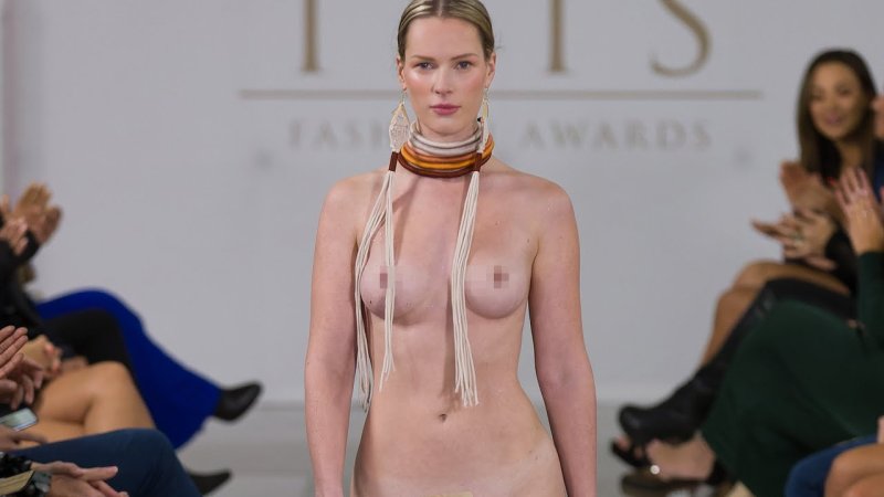 Showing mod for swimsuits